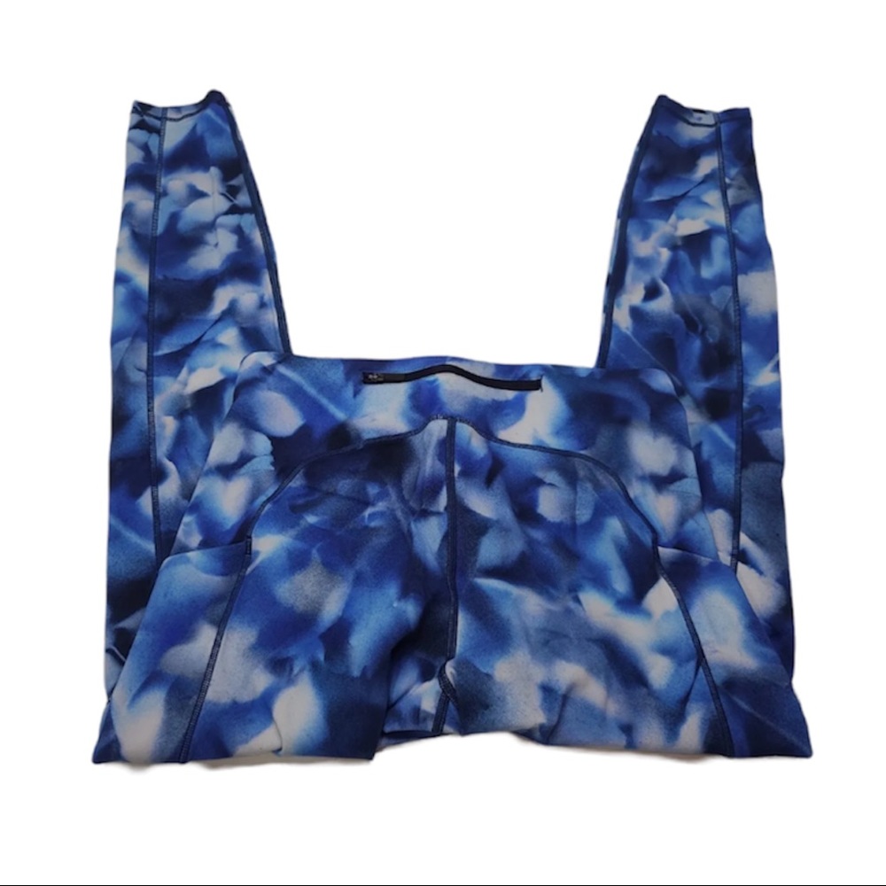 Lululemon Speed Up Tight Full-On Luxtreme 28" Blush Blossom Alpine White… - Picture 4 of 9